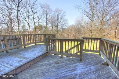 14348 Beaker Ct, Burtonsville, MD 20866 - photo 3