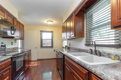 3211 Lindlavista Way, Des Moines, IA 50310 - photo 6