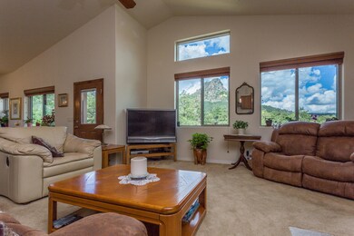 011_Living Room