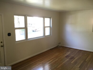 7327 17th Ave, Hyattsville, MD 20783 - photo 3