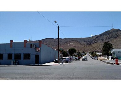 2712 N Piedras St, El Paso, TX 79930 - photo 5
