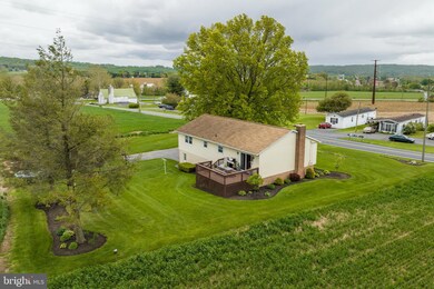 225 Pfautz Hill Rd, Stevens, PA 17578 - photo 6