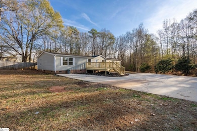 363 Goldsmith Rd, Simpsonville, SC 29681 - photo 2