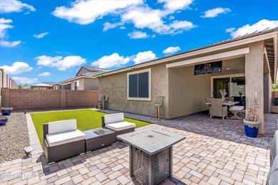 31-Back Patio & Yard