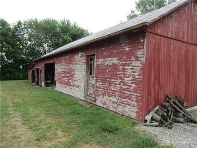 Garage/Barn