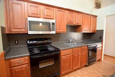 32 Norbrick Dr, Albany, NY 12205 - photo 5