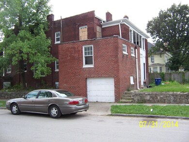 garage on broad st