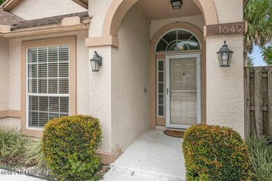 1649 Linkside Ct N (4).jpg-SMALL