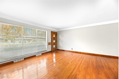 2023 Thurmont Rd, Akron, OH 44313 - photo 6