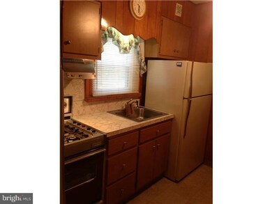 1020 Hill St, Brookhaven, PA 19015 - photo 4