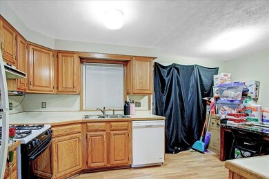 4995 Talford Ct, Columbus, OH 43232 - photo 6