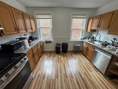 10 Alton Ct unit 2, Brookline, MA 02446 - photo 5