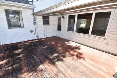 202 W Cook St, Boswell, IN 47921 - photo 5