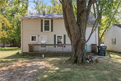 42567 Adelbert St, Elyria, OH 44035 - photo 2