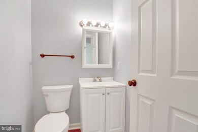 1642 Brimfield Cir, Sykesville, MD 21784 - photo 7