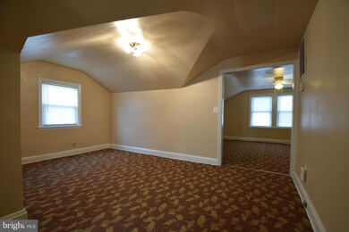 7007 Windsor Mill Rd unit B, Gwynn Oak, MD 21207 - photo 4