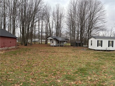 499 Baldwin Rd, Fulton, NY 13069 - photo 5