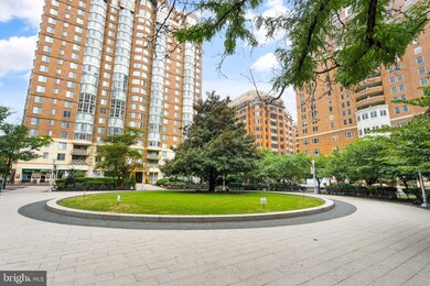 The Alta Vista unit 1618, Arlington, VA 22203 - photo 2