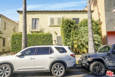 325 N Stanley Ave, Los Angeles, CA 90036 - photo 3