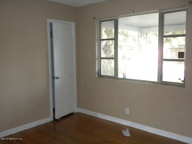 6264 Alexon Dr, Jacksonville, FL 32210 - photo 5