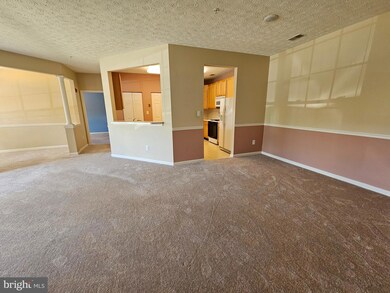 2502 Amber Orchard Ct W unit 101, Odenton, MD 21113 - photo 4