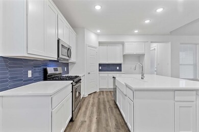 3944 Oak Creek Cir, Denison, TX 75020 - photo 3