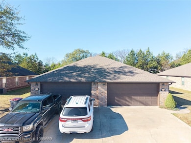 1001,1009,1102,1110 Springhill, Barling, AR 72923 - photo 5