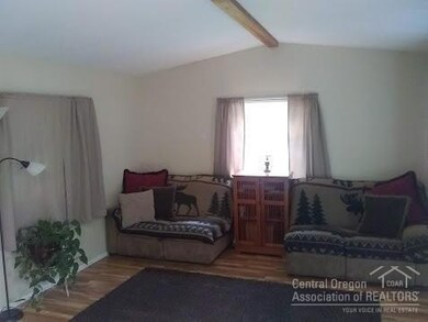 64100 N Highway 97 unit 4, Bend, OR 97701 - photo 4