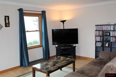 906 N Jefferson St, New Ulm, MN 56073 - photo 3