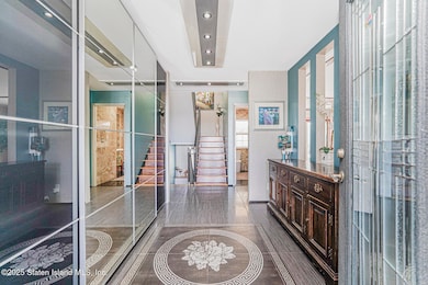 75 Longview Rd, Staten Island, NY 10304 - photo 4