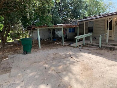 804 E Sanchez St, Pharr, TX 78577 - photo 2