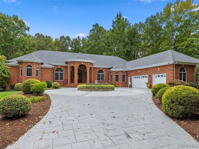 915 Dalmore Dr, Midlothian, VA 23113 - photo 2