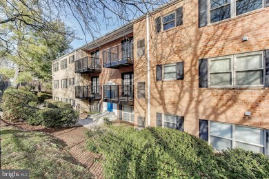 5937 Quantrell Ave unit 304, Alexandria, VA 22312 - photo 4