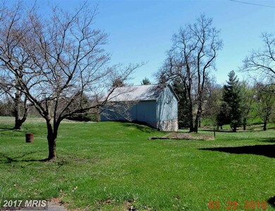 3509 Chick Ln, Knoxville, MD 21758 - photo 7