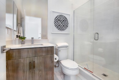 Entry level full bath