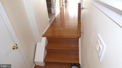 14004 Oakpointe Dr, Laurel, MD 20707 - photo 5