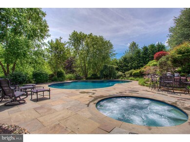 1033 Whitegate Rd, Wayne, PA 19087 - photo 3