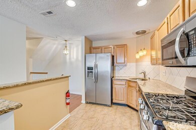 148 Prestwick Way, Edison, NJ 08820 - photo 2