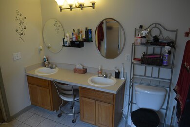 8087 Beatle Blvd, Jacksonville, FL 32244 - photo 5