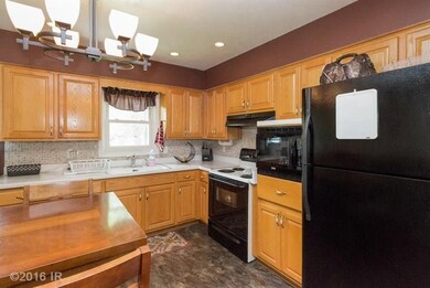 2636 Wedgewood Rd, Des Moines, IA 50317 - photo 4