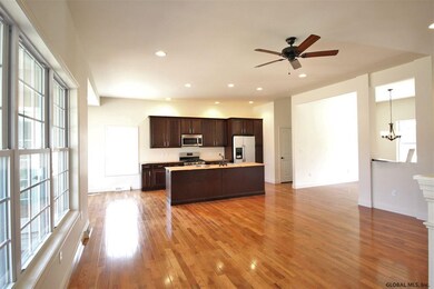 9 Frankie Ln, Clifton Park, NY 12065 - photo 5