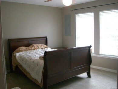 Base floor bedroom with ceiling fan