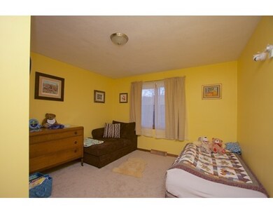 281 Boylston St unit E, Lowell, MA 01852 - photo 6