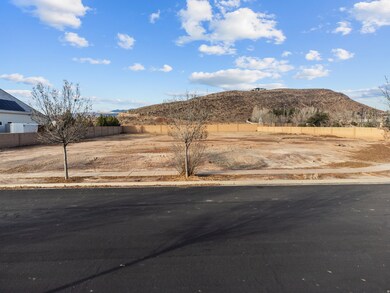 387 Chateau Meadows Cir, Washington, UT 84780 - photo 4