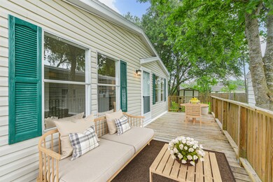 19136 Stoneforest Rd, Alvin, TX 77511 - photo 3