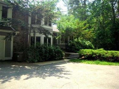 39 Trillium Way, Amherst, MA 01002 - photo 2