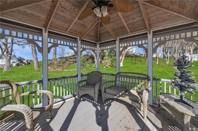 107 Linda Dr, Newport News, VA 23608 - photo 7