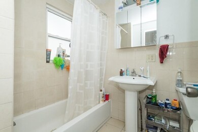 14 4th St unit 1, Medford, MA 02155 - photo 5