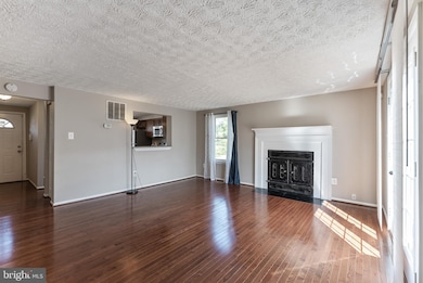 15411 Norwalk Ct, Bowie, MD 20716 - photo 7