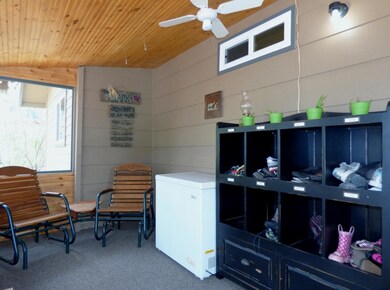 Mudroom - Screen Porch